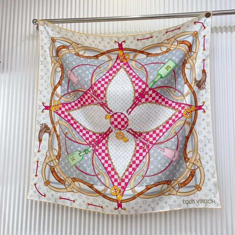 Lightweight 7880 Louis Vuitton Silk Squares