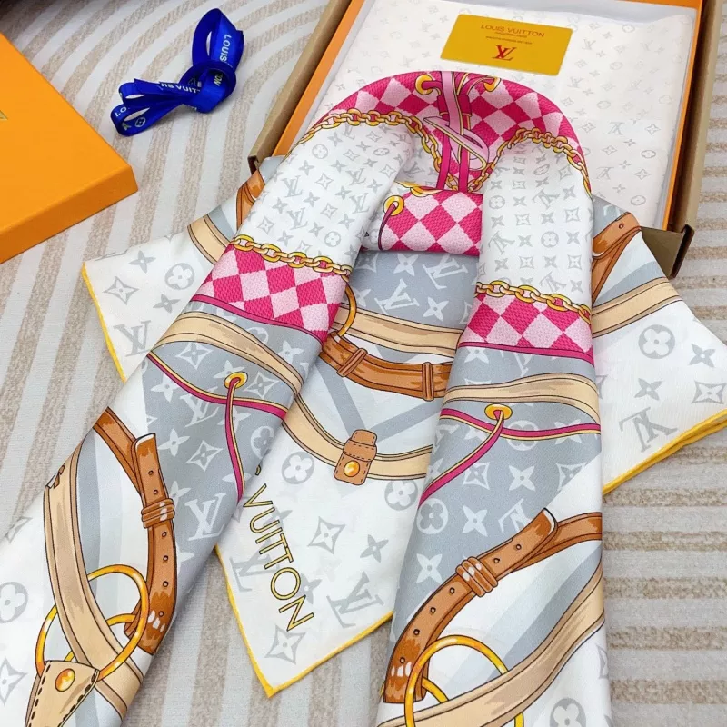Lightweight 7880 Louis Vuitton Silk Squares