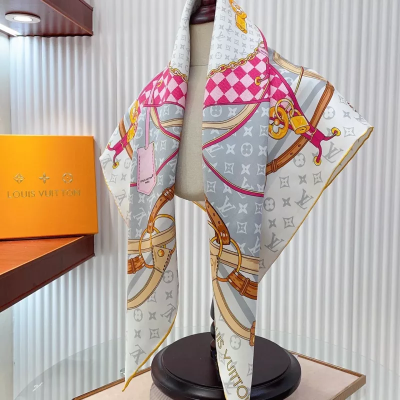 Lightweight 7880 Louis Vuitton Silk Squares
