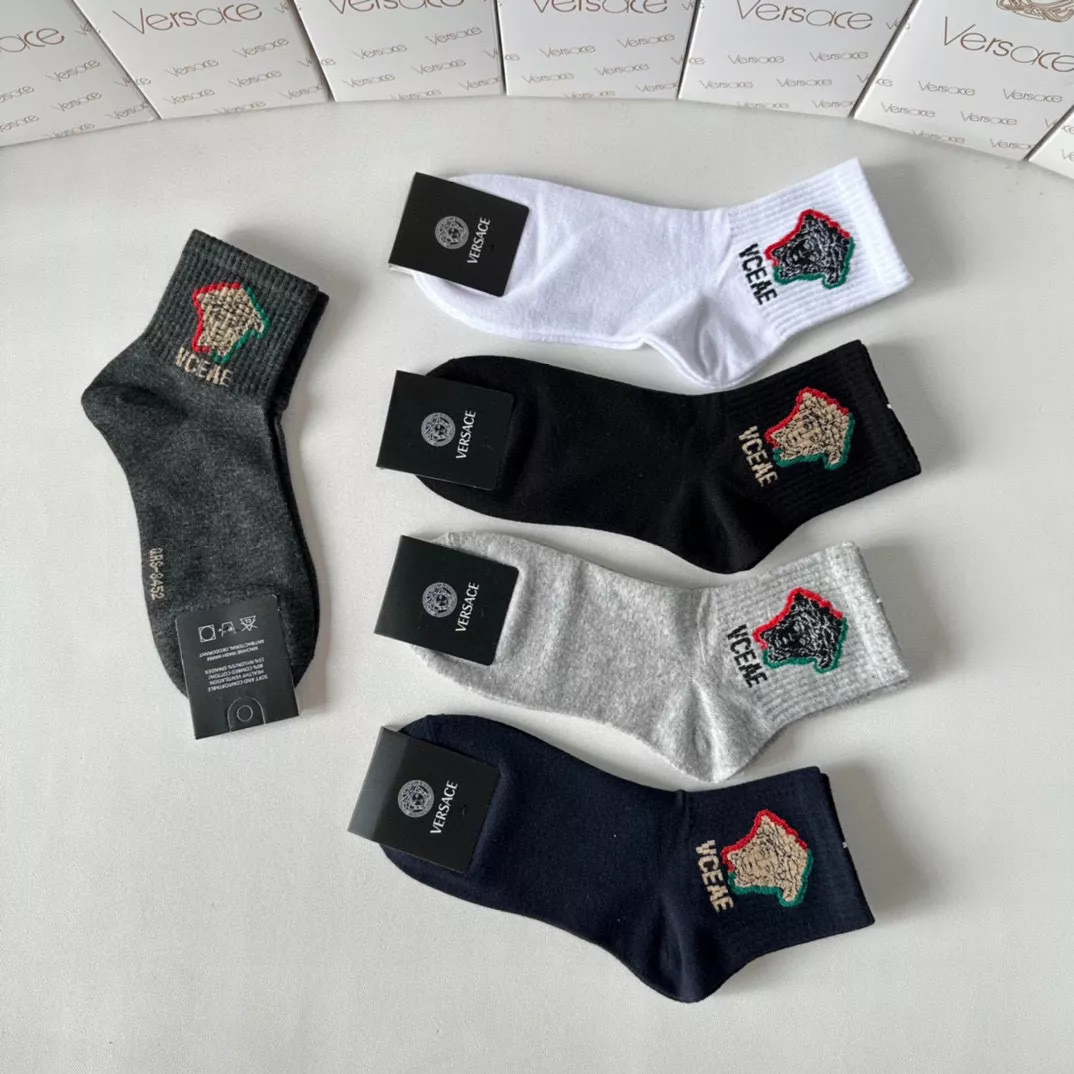 Lightweight 8086 Versace Socks