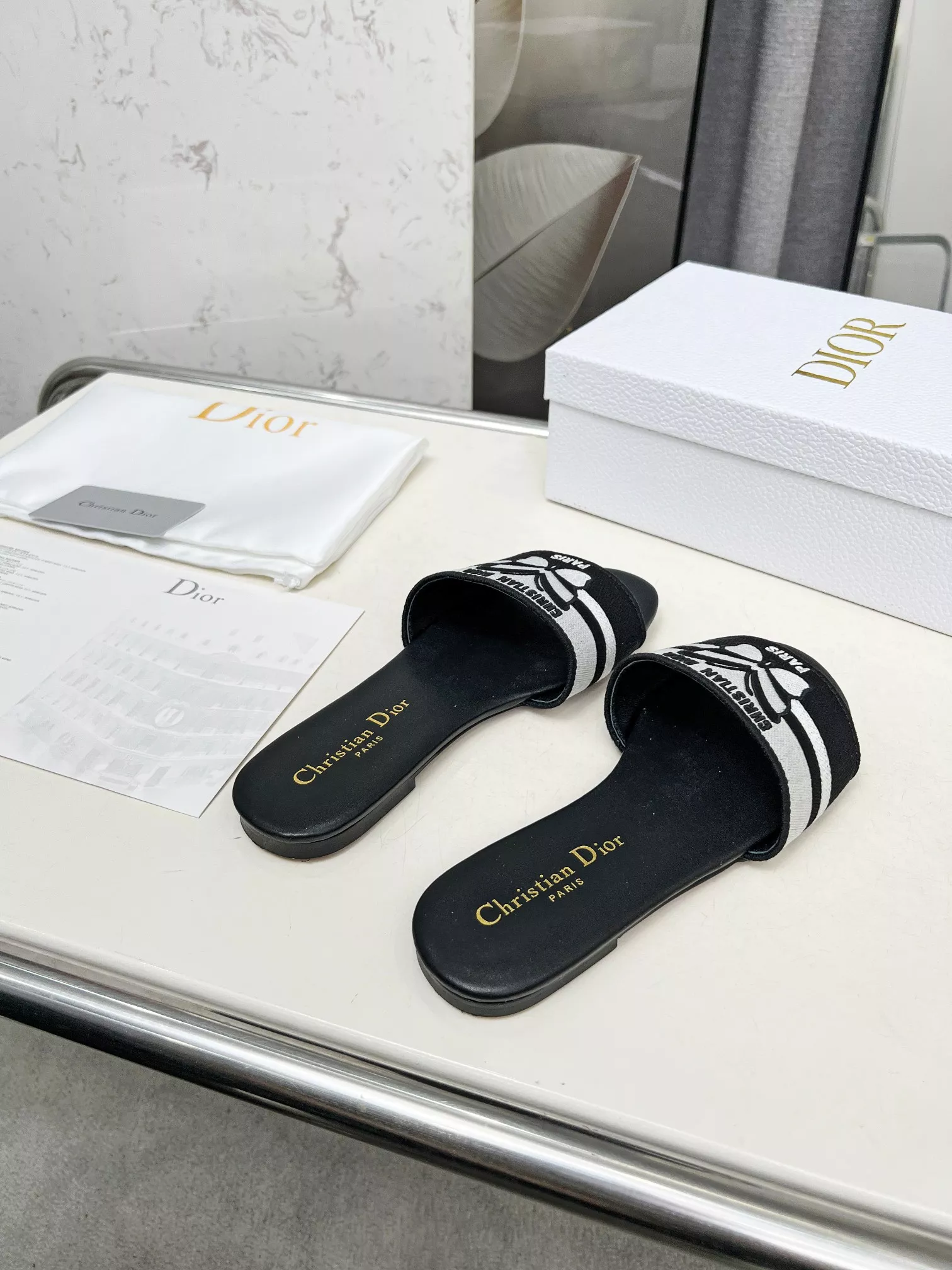 Lightweight 8102 Christian Dior Slippers For Women