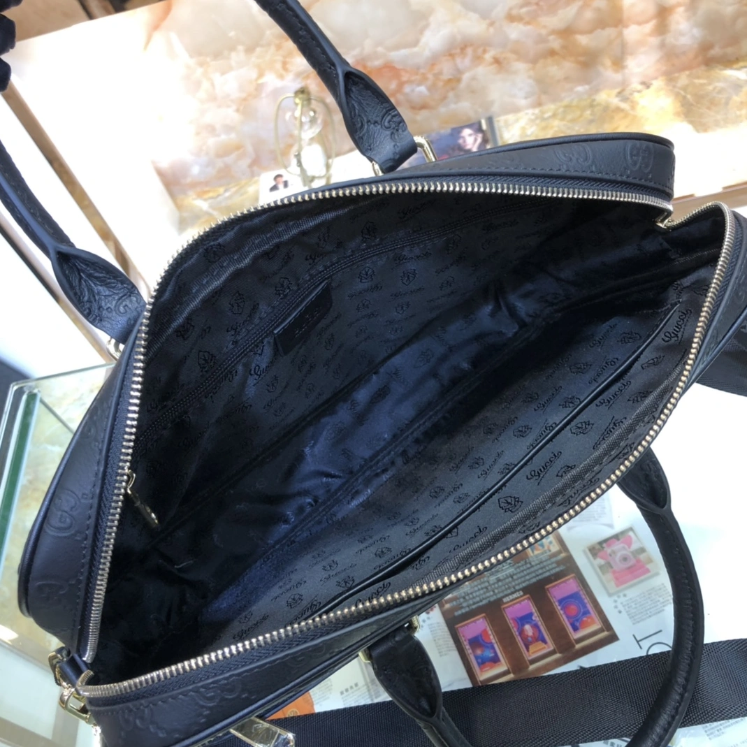 Lightweight 8150 Gucci AAA Man Handbags