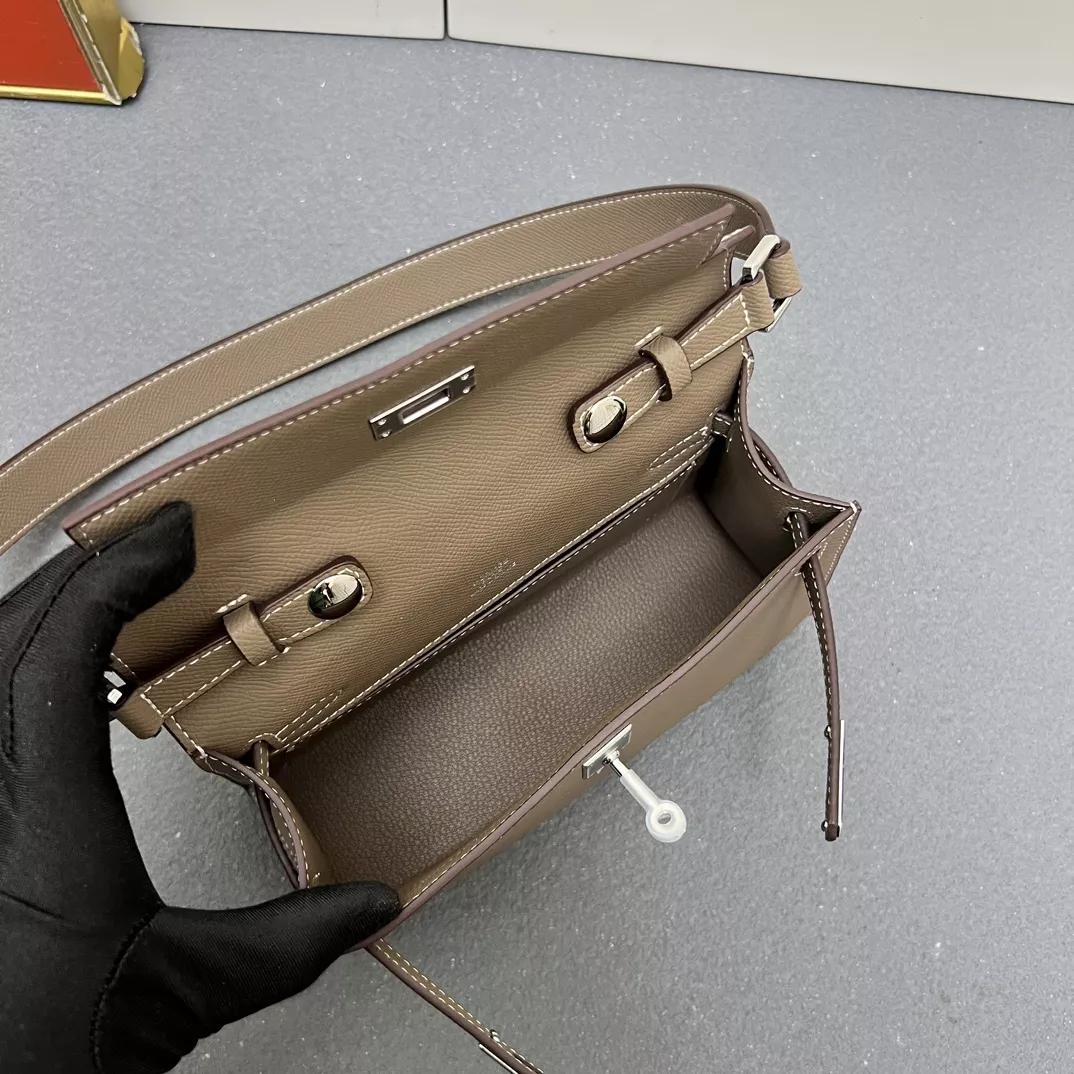 Lightweight 8182 Hermes AAA Quality Messenger Bags For Women