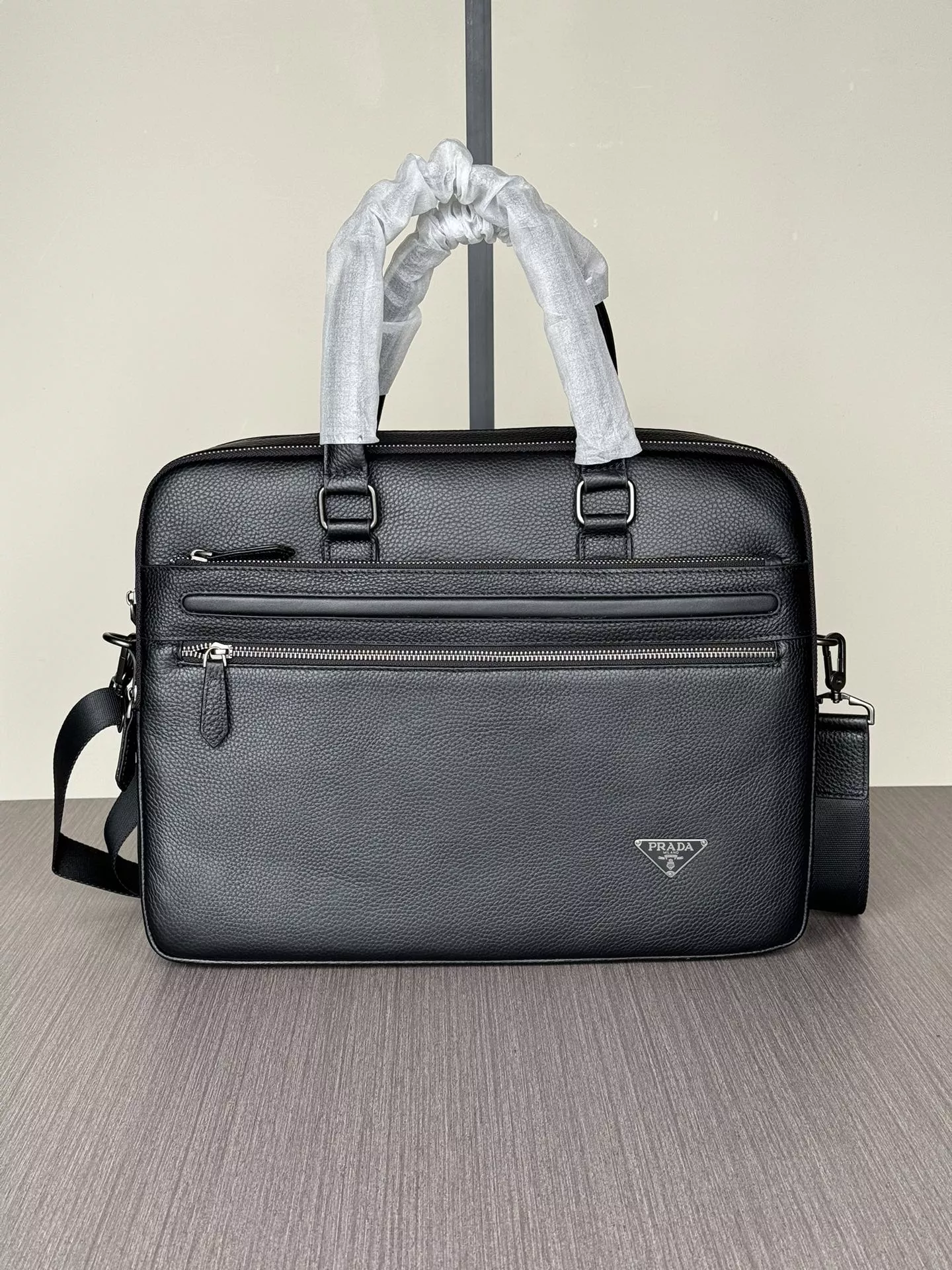 Lightweight 8494 Prada AAA Man Handbags