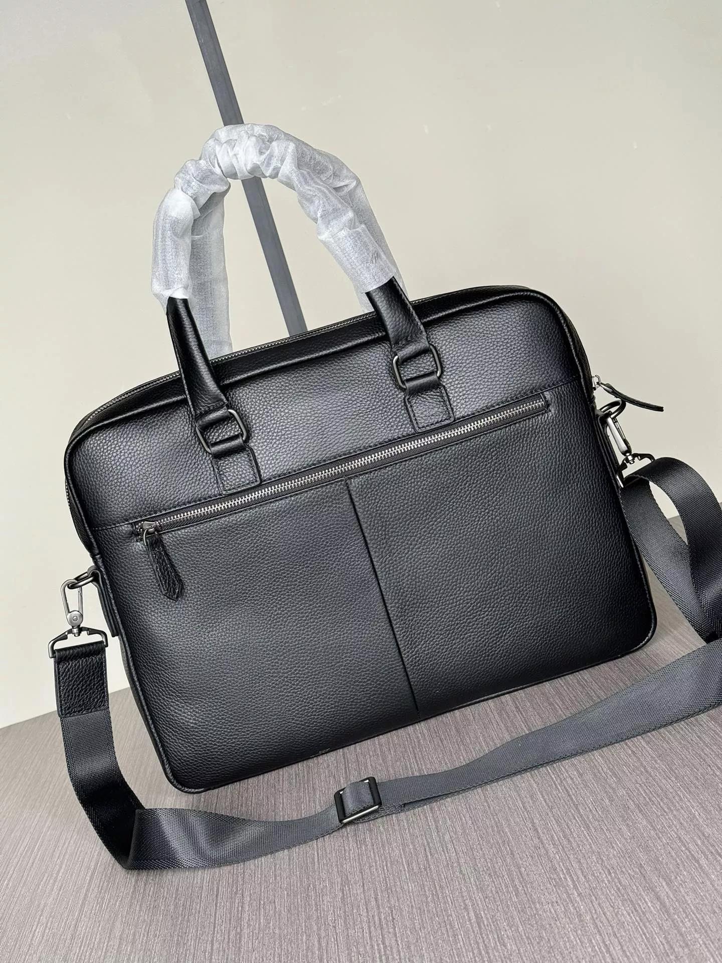 Lightweight 8494 Prada AAA Man Handbags