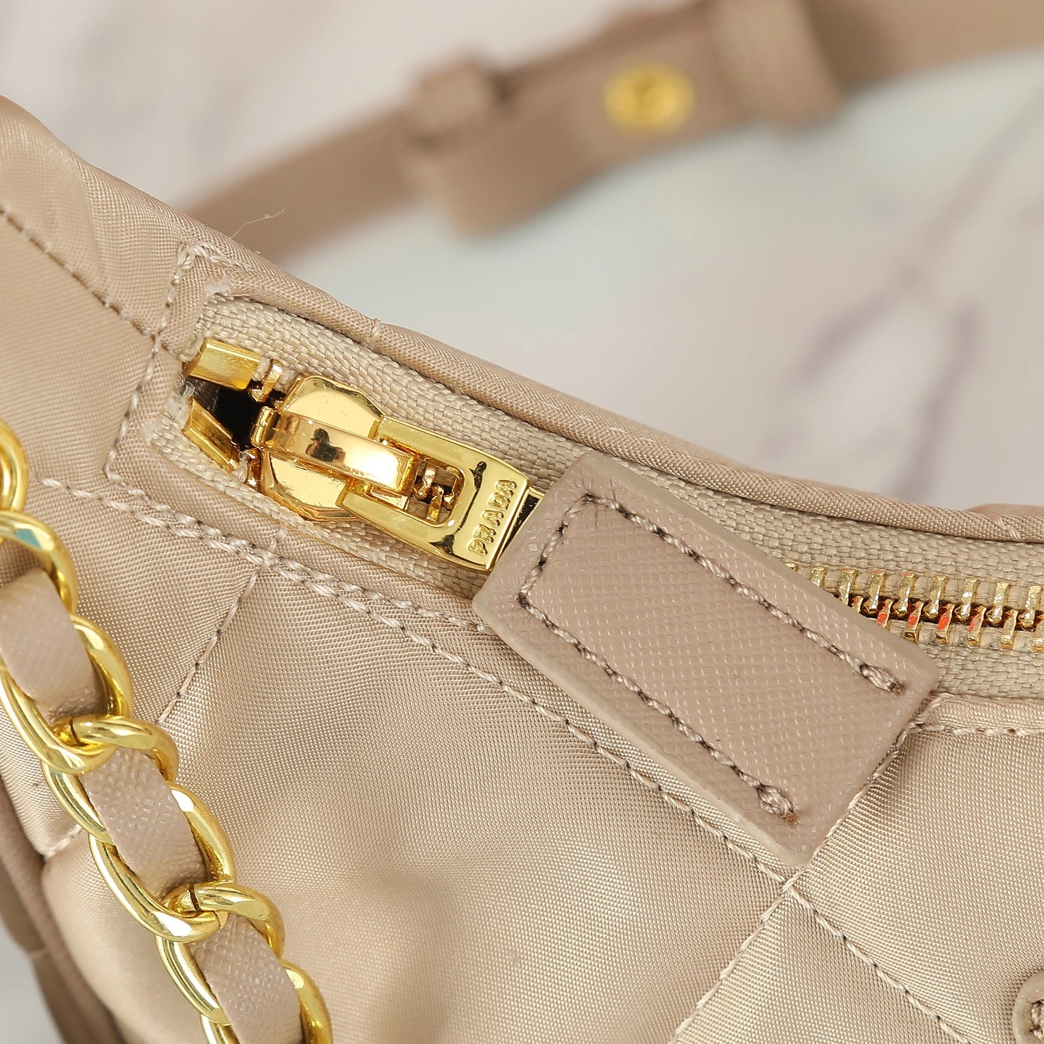 Lightweight 8602 Prada AAA Quality Shoulder Bags For Women
