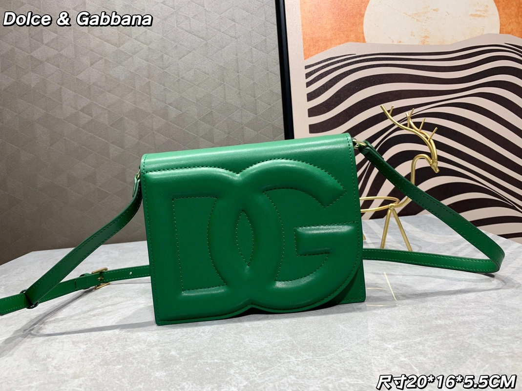 Lightweight 8607 Dolce & Gabbana D&G AAA Quality Messenger Bags For Women