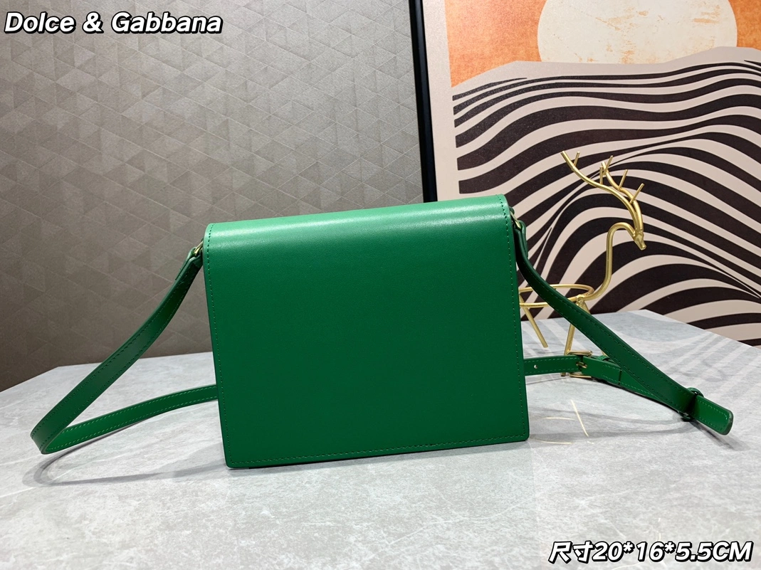 Lightweight 8607 Dolce & Gabbana D&G AAA Quality Messenger Bags For Women