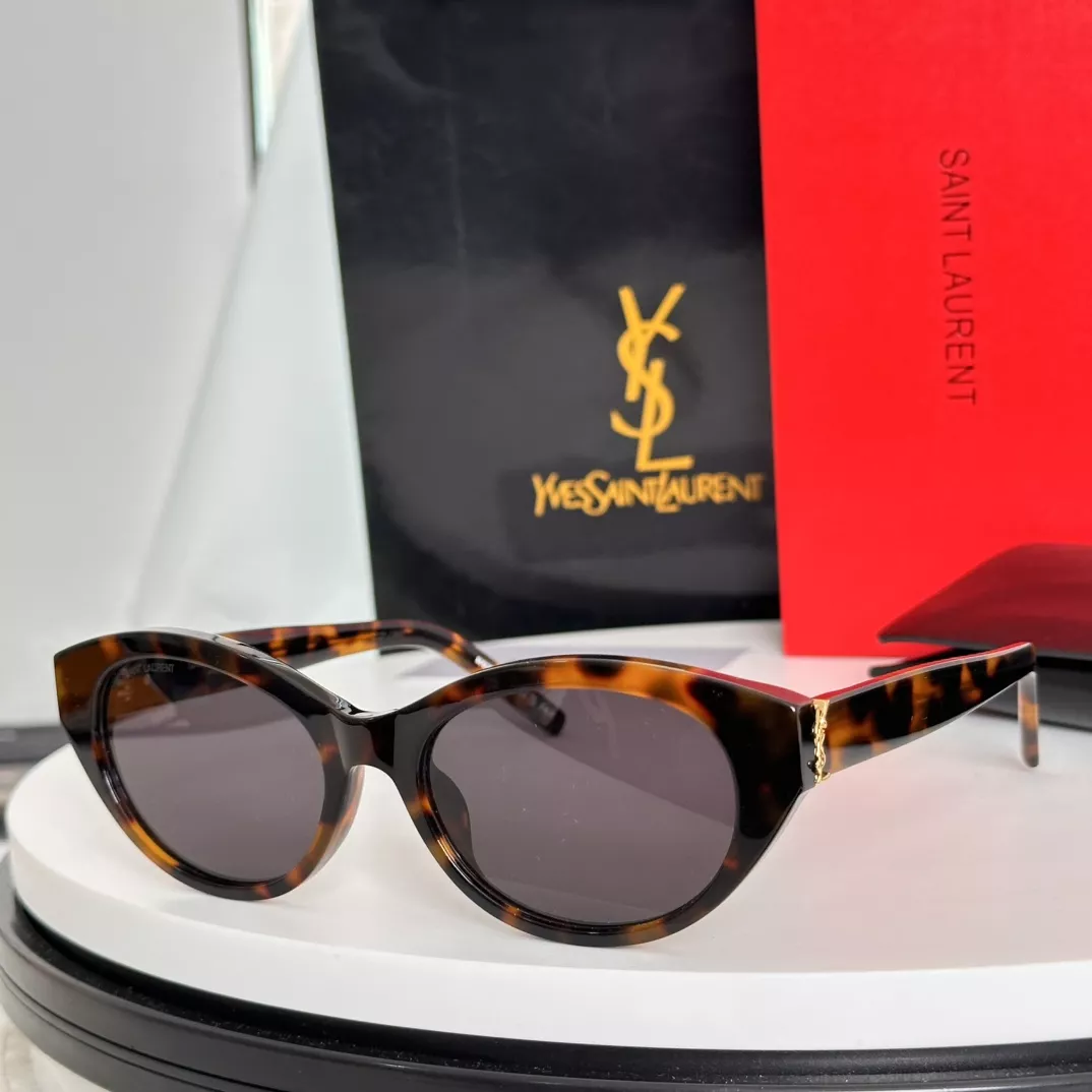 Lightweight 8661 Yves Saint Laurent YSL AAA Quality Sunglasses