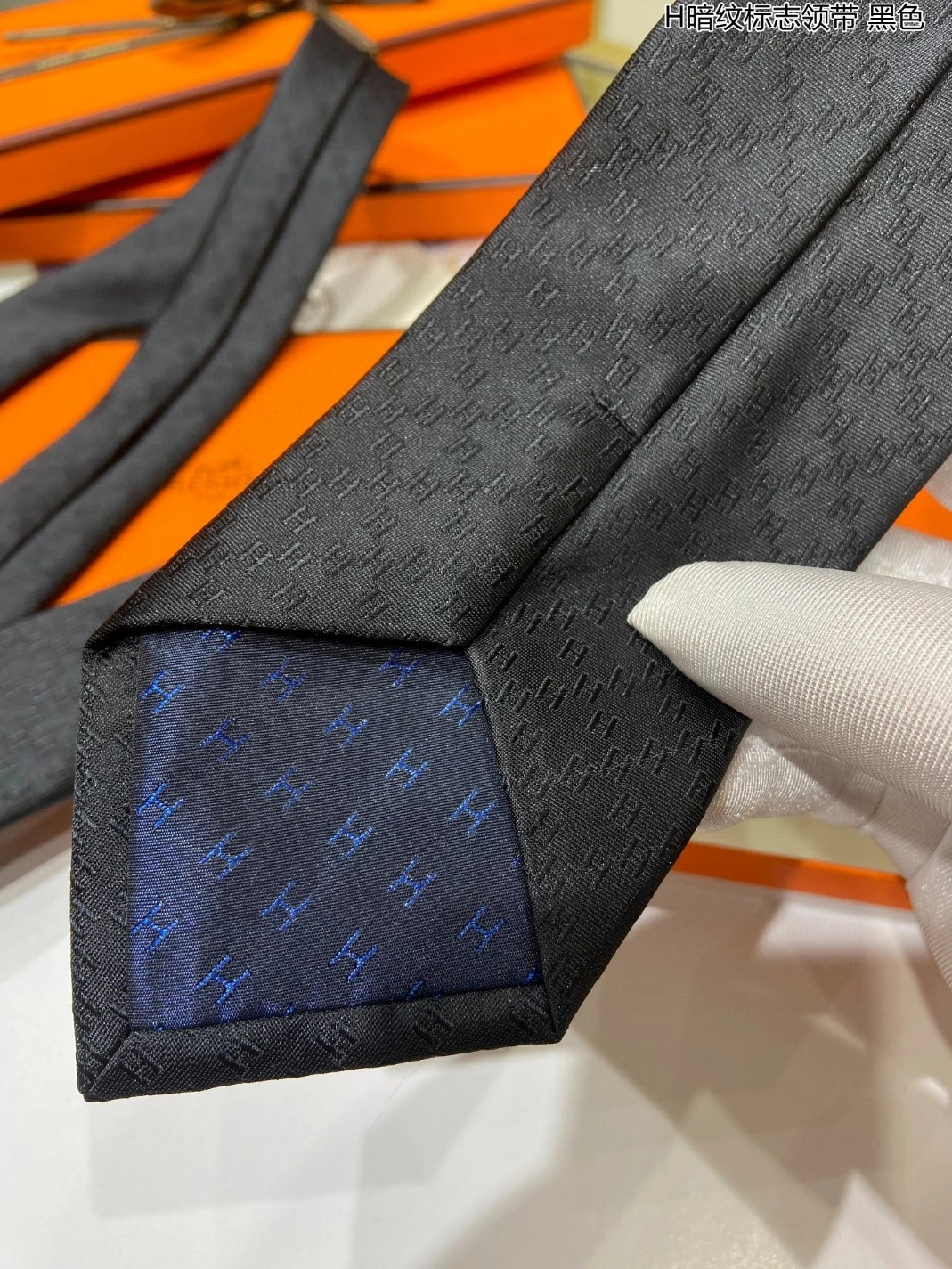 Lightweight 8673 Hermes Necktie For Men