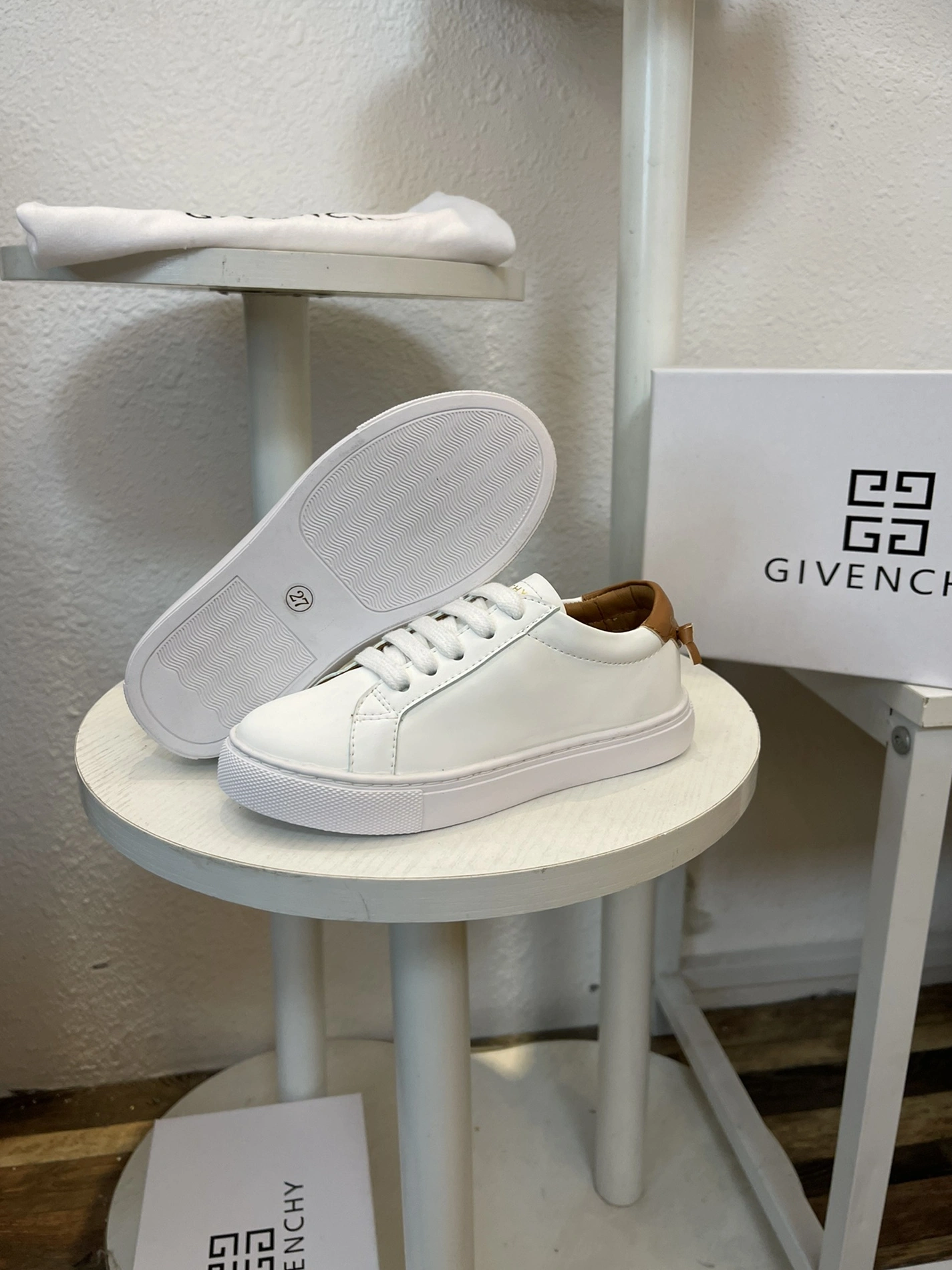 Lightweight 8775 Givenchy Kids Shoes For Kids
