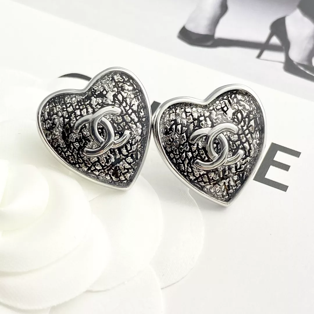 Lightweight 9025 Chanel Earrings For Women