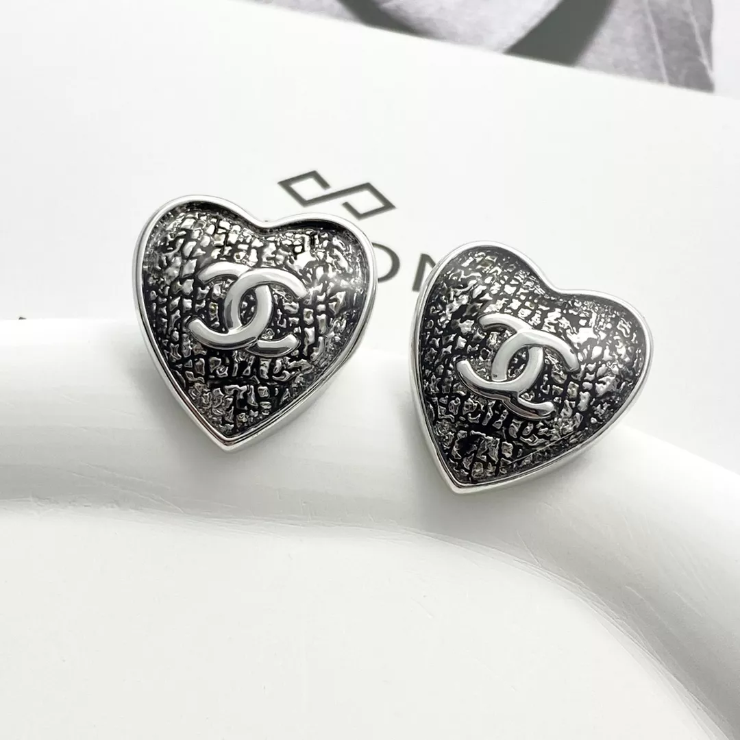 Lightweight 9025 Chanel Earrings For Women