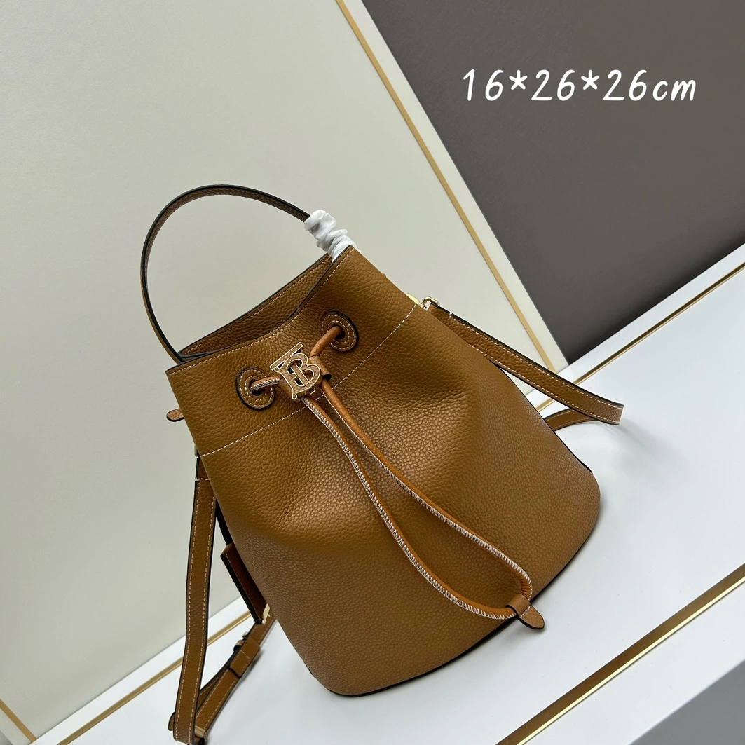 Lightweight 9201 Burberry AAA Quality Messenger Bags For Women