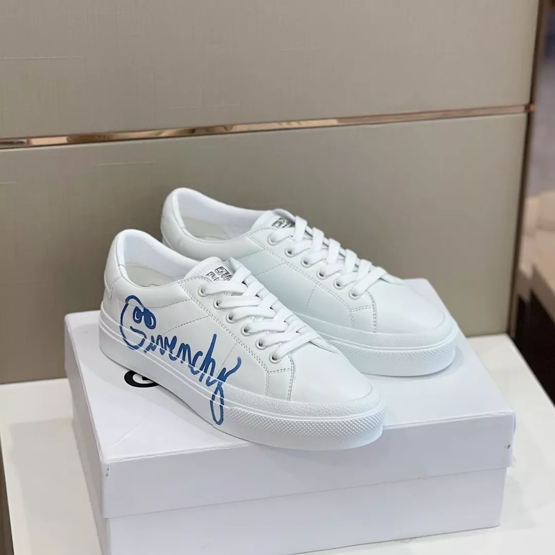 Lightweight 9230 Givenchy Casual Shoes For Men