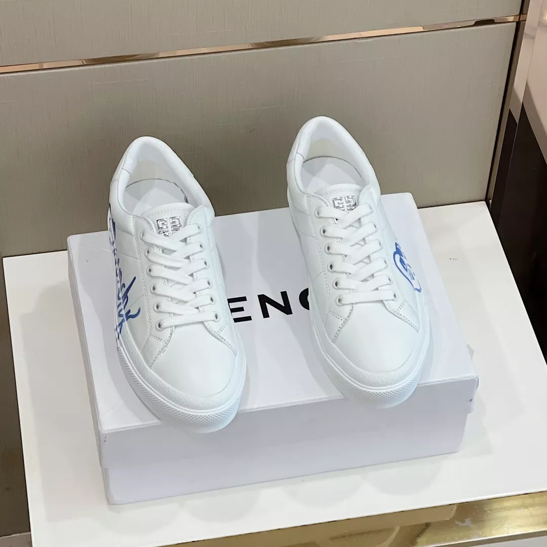 Lightweight 9230 Givenchy Casual Shoes For Men