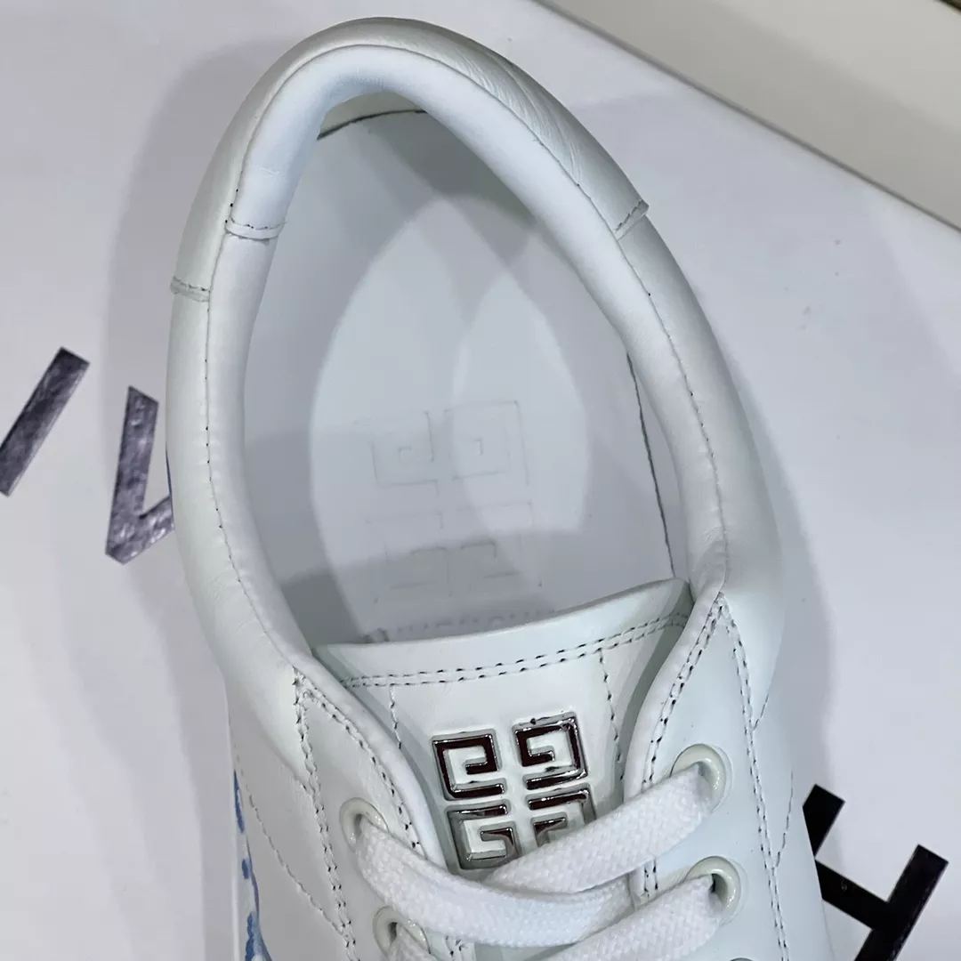 Lightweight 9230 Givenchy Casual Shoes For Men