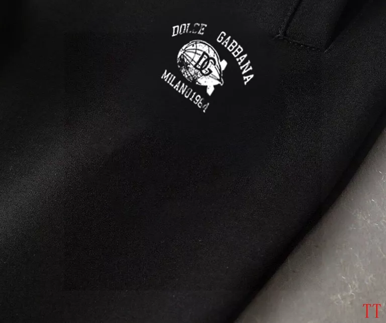 Lightweight 9475 Dolce & Gabbana D&G Tracksuits Long Sleeved For Men