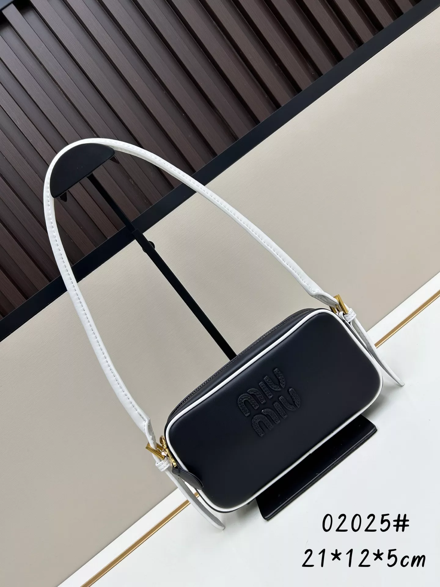 Lightweight 9521 MIU MIU AAA Quality Shoulder Bags For Women