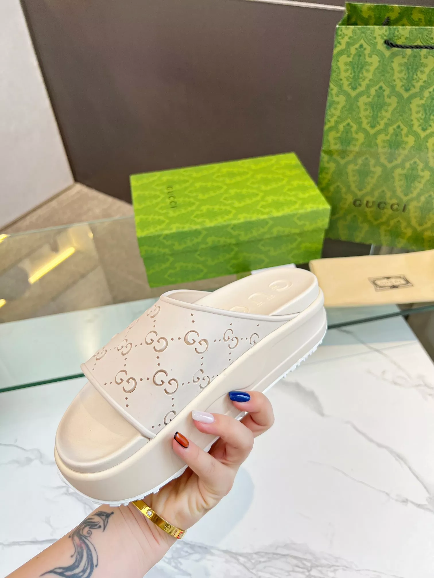 Lightweight 9584 Gucci Slippers For Women