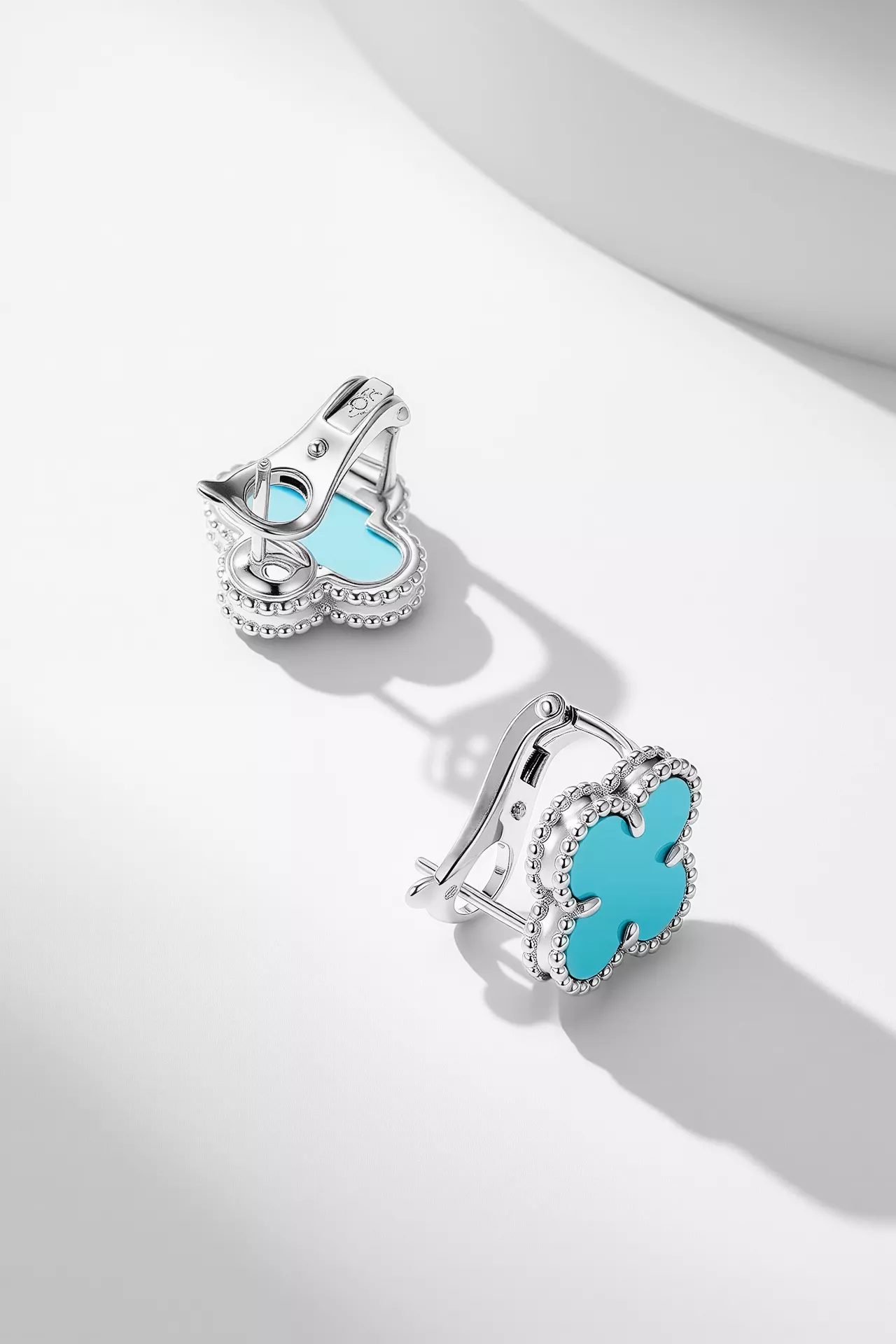 Lightweight 9941 Van Cleef & Arpels Earrings For Women