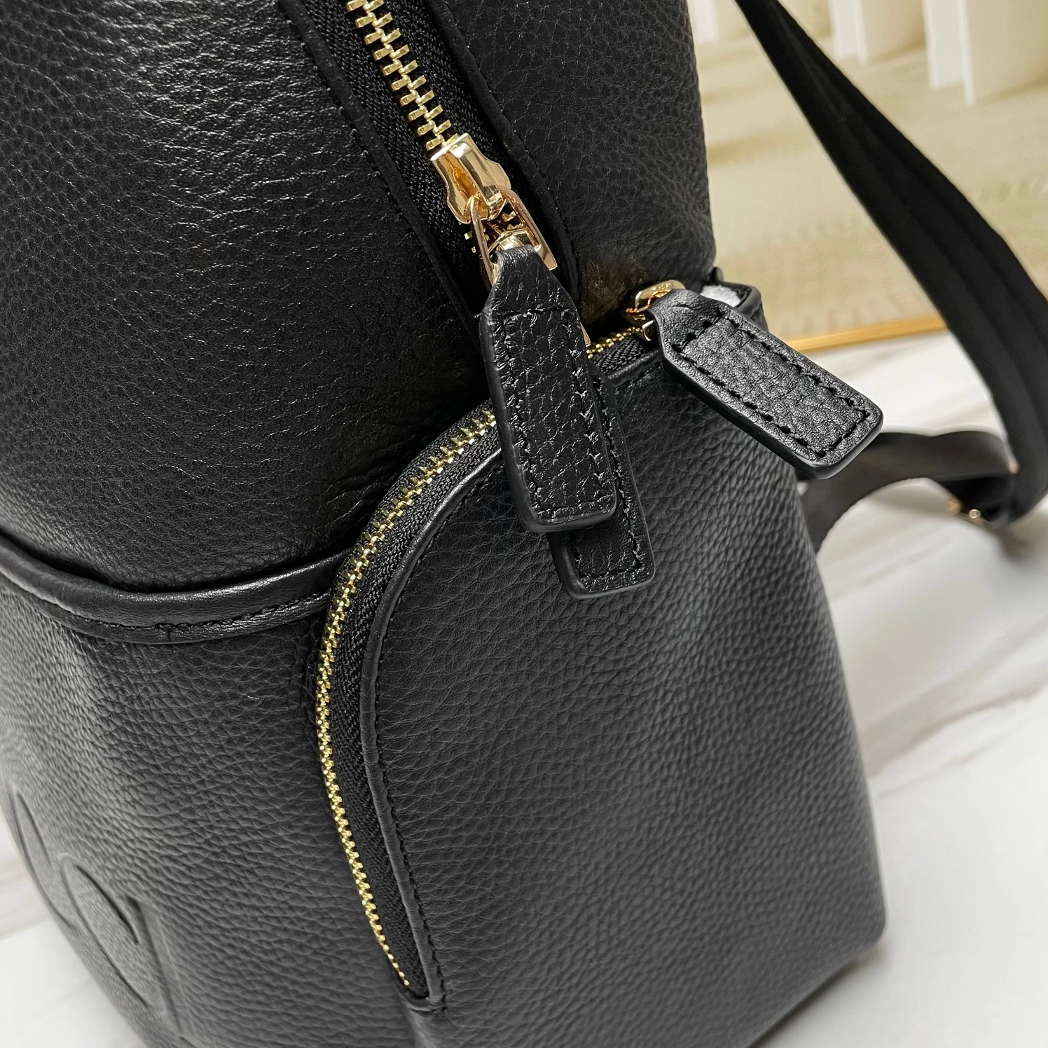 Lightweight 995 Gucci AAA Man Backpacks