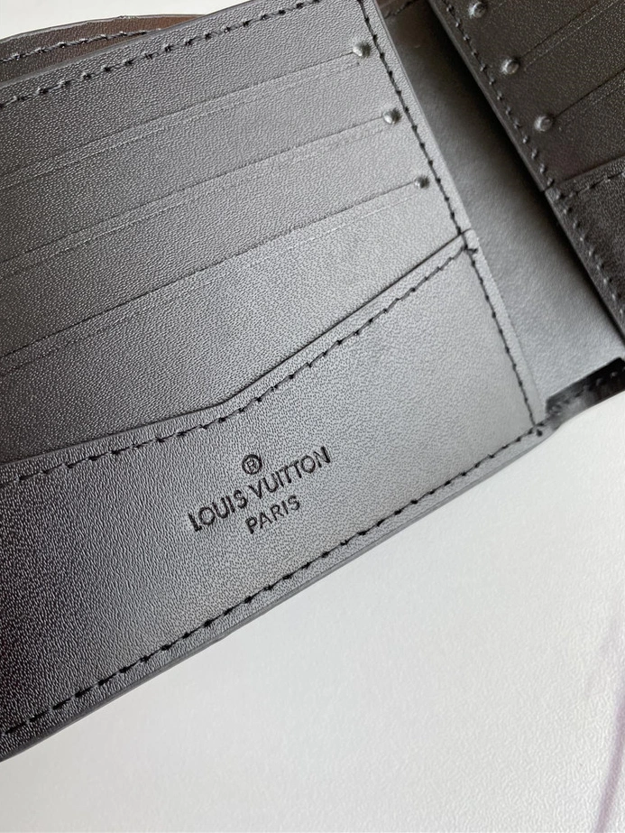 Louis Vuitton AAA  Quality Wallets Modern 2620
