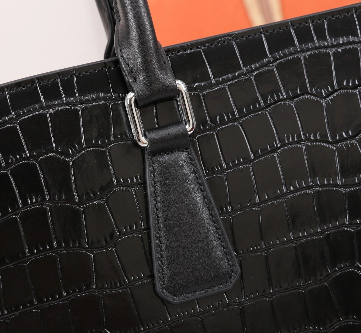 Louis Vuitton AAA Man Handbags Breathable 7771