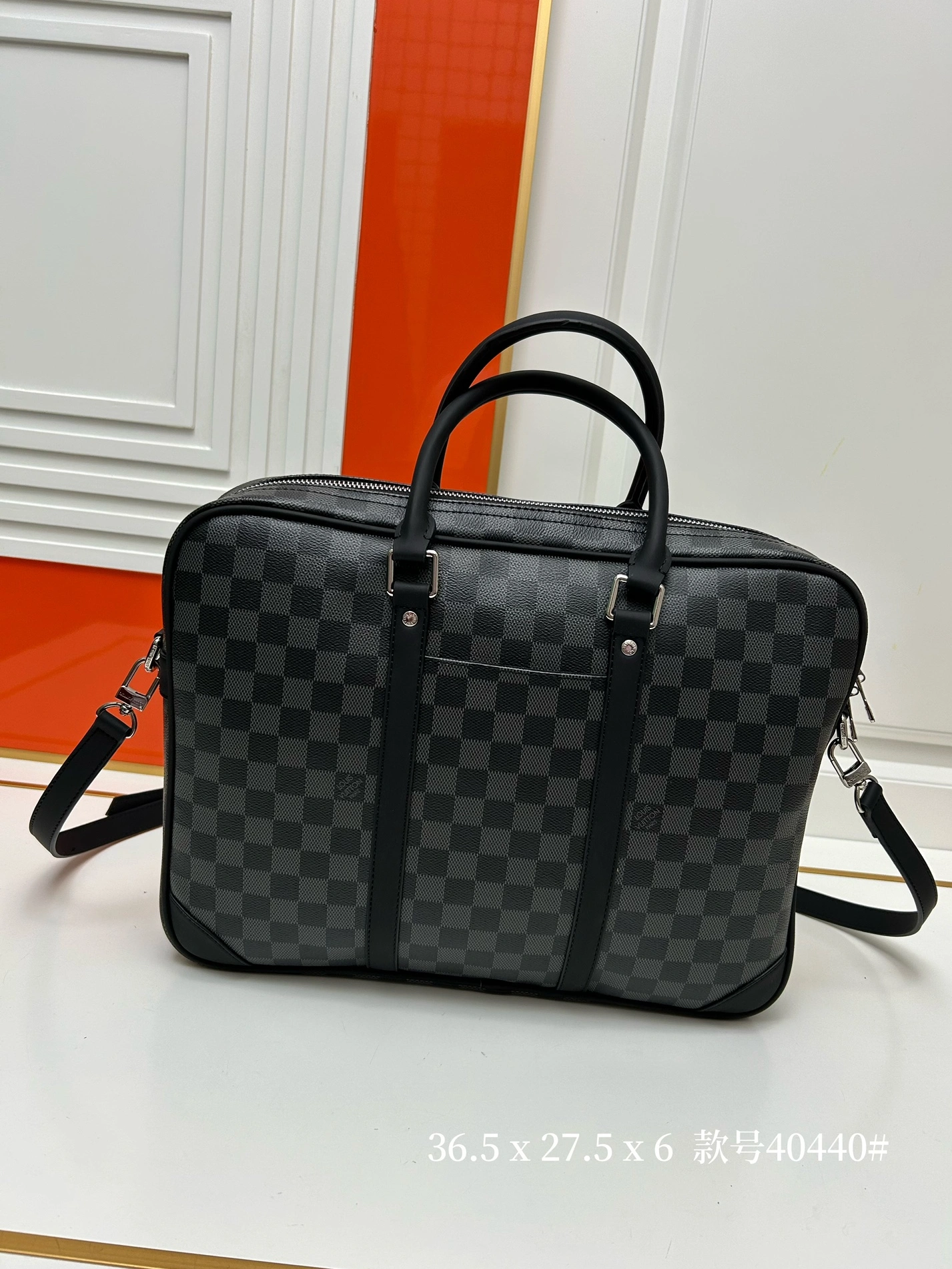 Louis Vuitton AAA Man Handbags Comfortable 5441