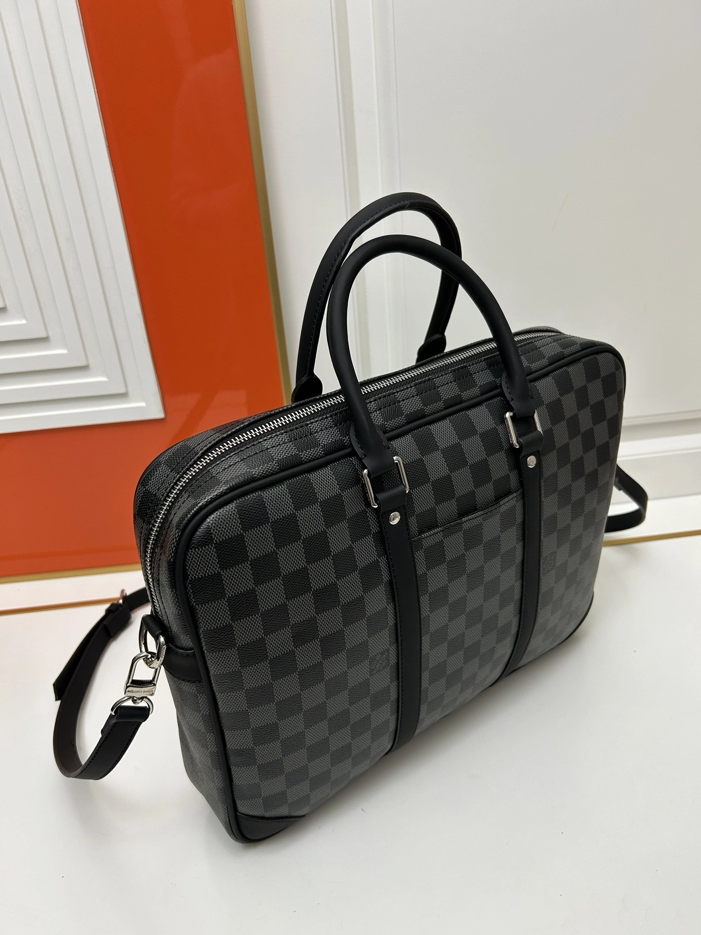Louis Vuitton AAA Man Handbags Comfortable 5441