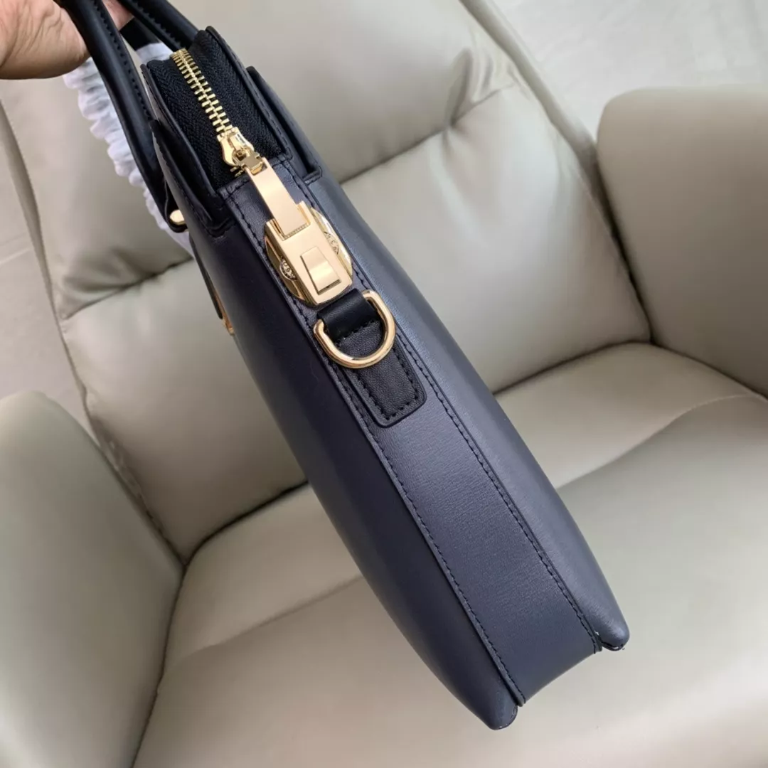 Louis Vuitton AAA Man Handbags Comfortable 714