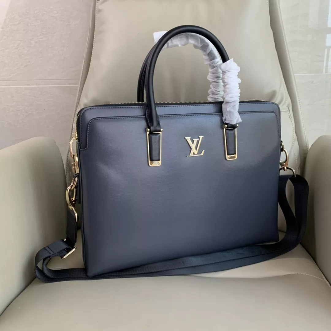 Louis Vuitton AAA Man Handbags Comfortable 714