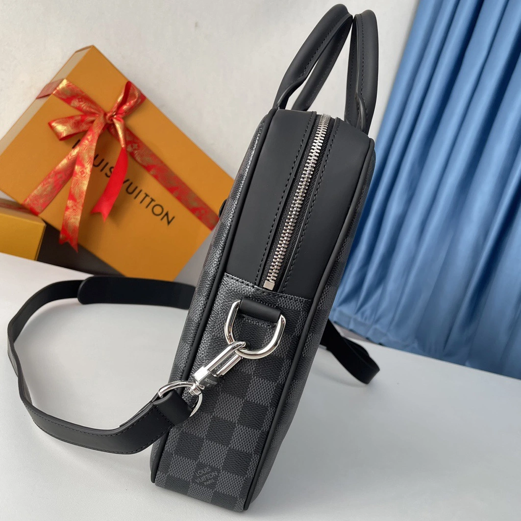 Louis Vuitton AAA Man Handbags Functional 7731