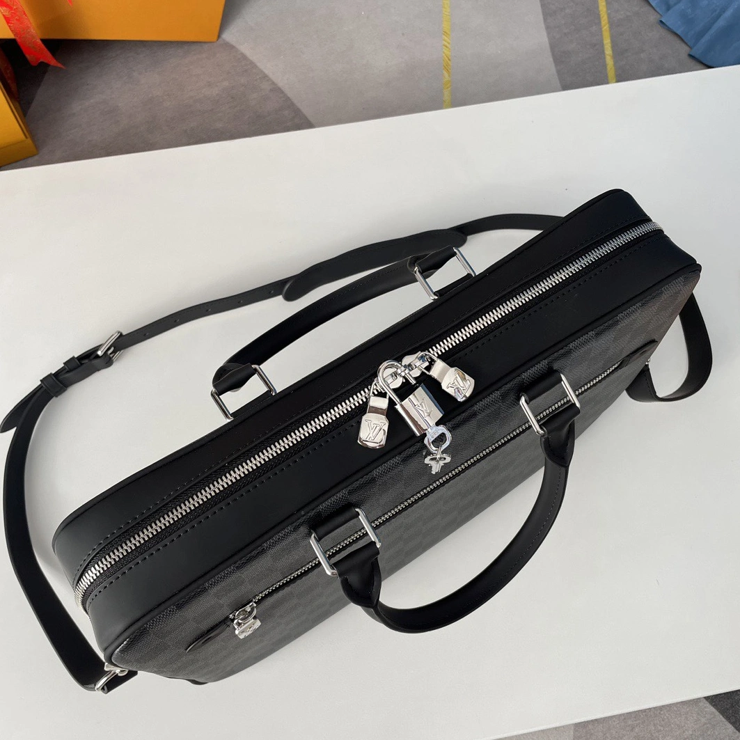 Louis Vuitton AAA Man Handbags Functional 7731