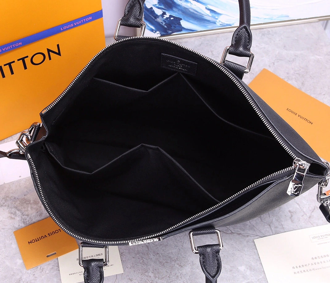 Louis Vuitton AAA Man Handbags GoAnywhere 8096