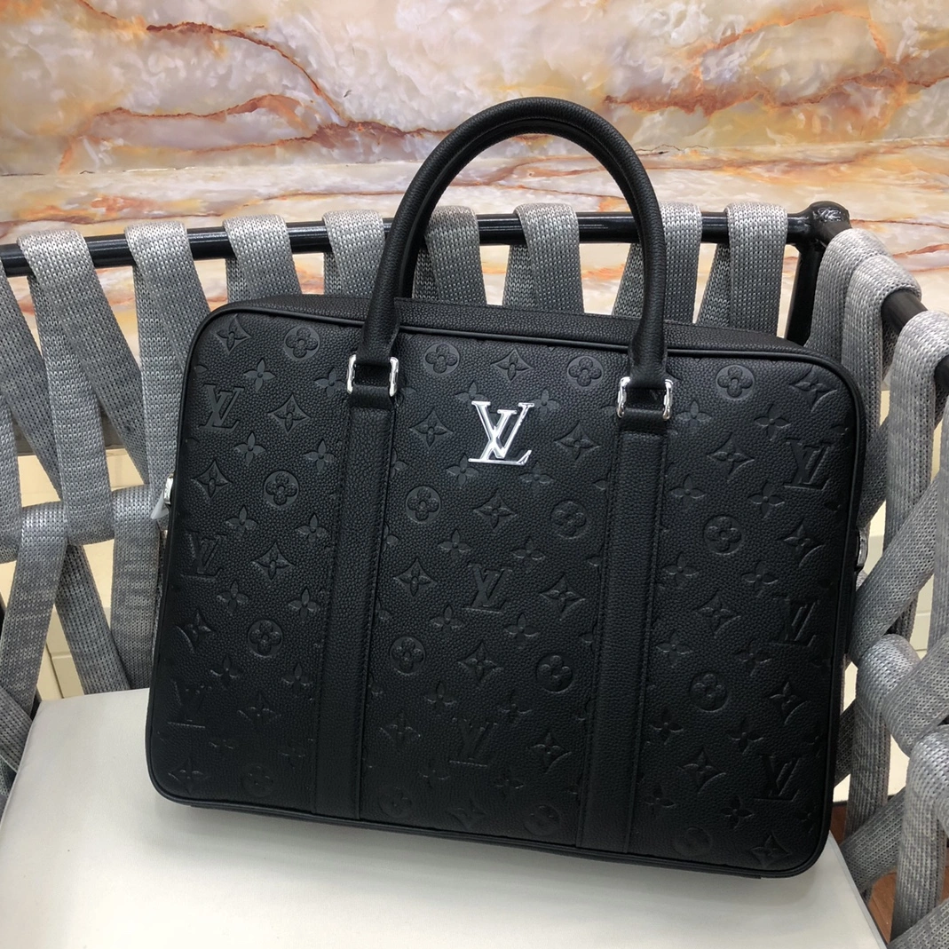 Louis Vuitton AAA Man Handbags ModernLook 3852