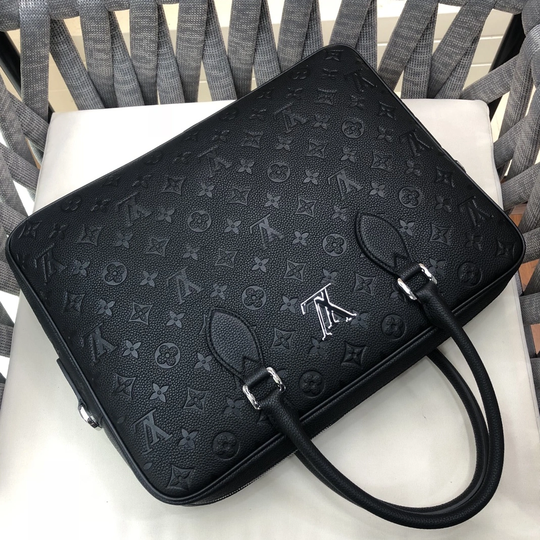 Louis Vuitton AAA Man Handbags ModernLook 5367