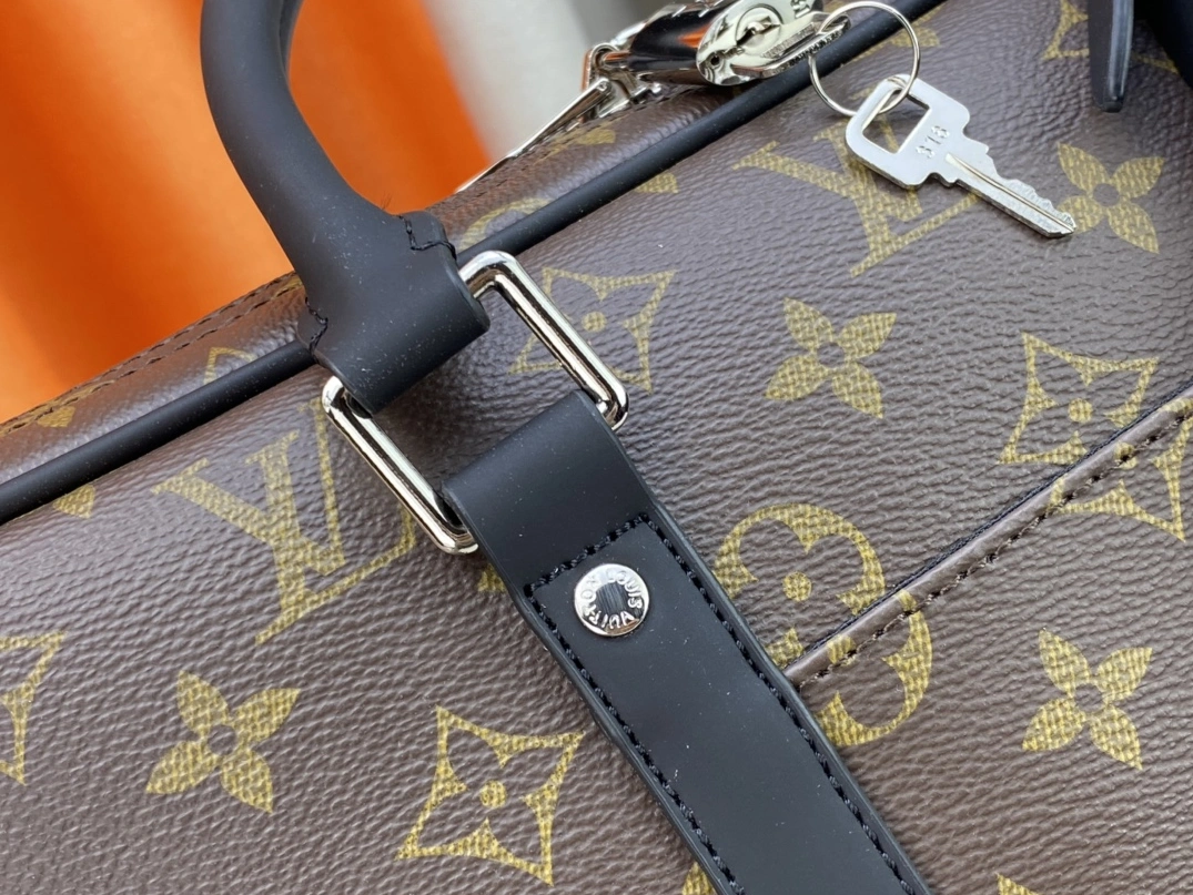Louis Vuitton AAA Man Handbags NewStyle 2733