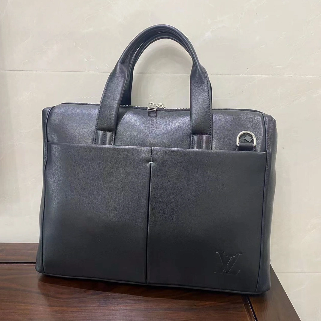 Louis Vuitton AAA Man Handbags Practical 1496