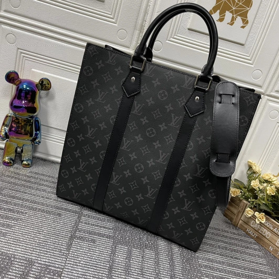 Louis Vuitton AAA Man Handbags SportInspired 2427