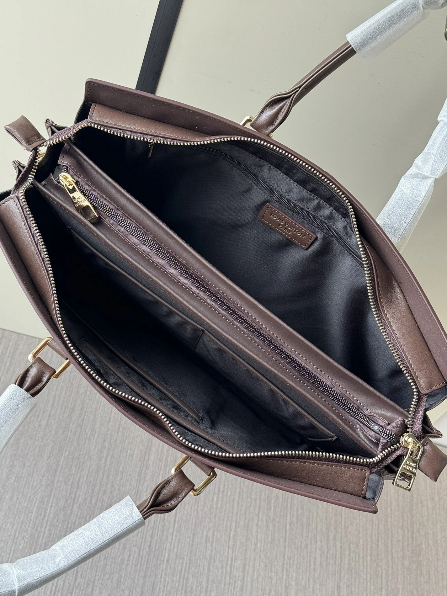 Louis Vuitton AAA Man Handbags SportInspired 4847