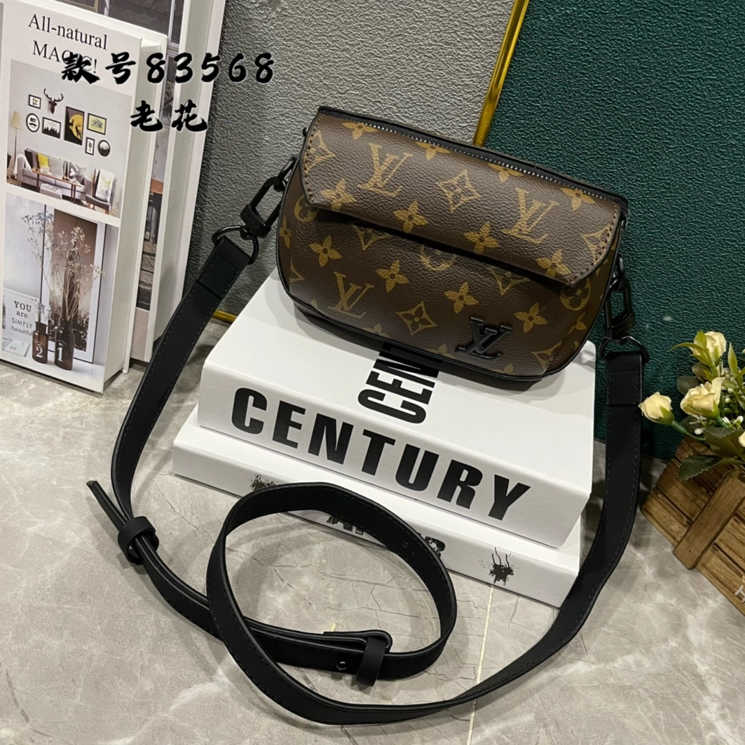 Louis Vuitton AAA Man Messenger Bags Affordable 1596