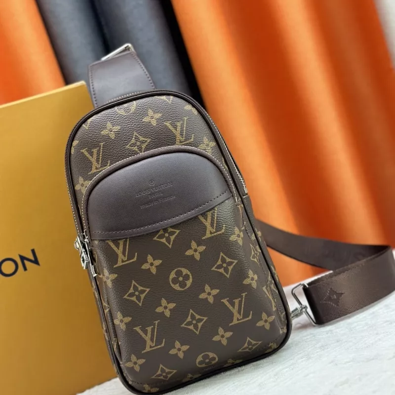 Louis Vuitton AAA Man Messenger Bags Affordable 9988