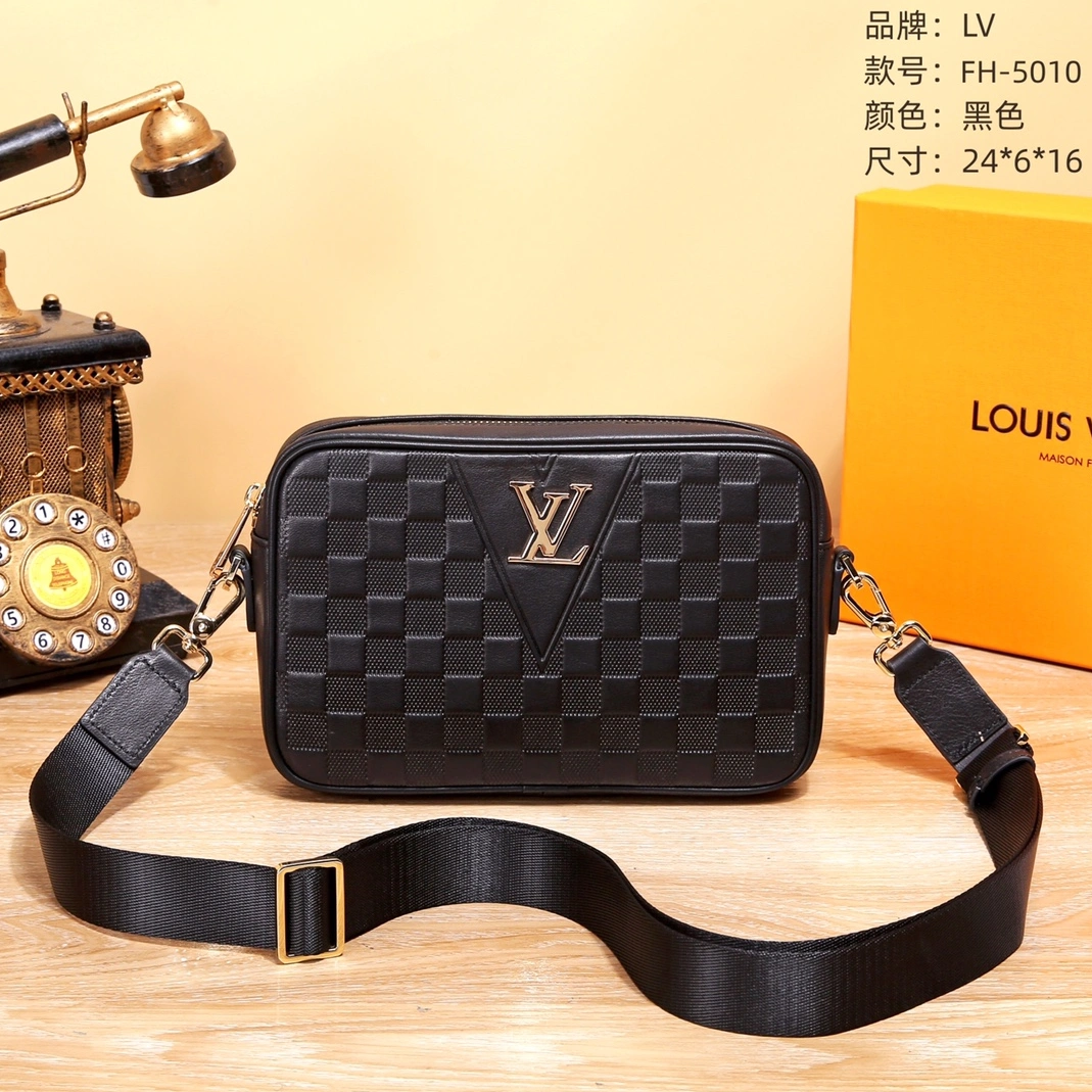 Louis Vuitton AAA Man Messenger Bags Classic 1655