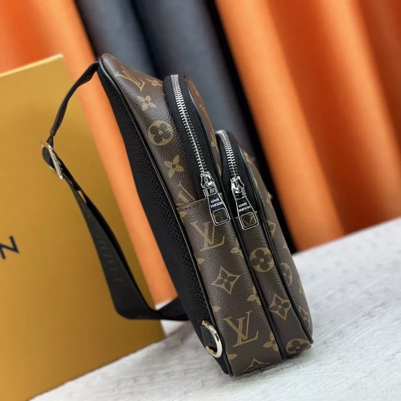 Louis Vuitton AAA Man Messenger Bags EyeCatching 4148
