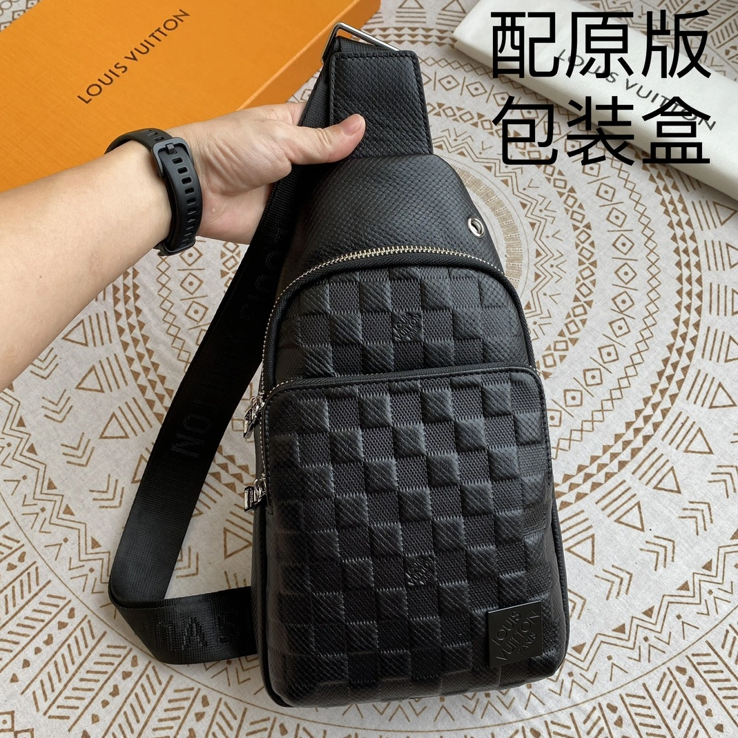 Louis Vuitton AAA Man Messenger Bags ModernLook 1342