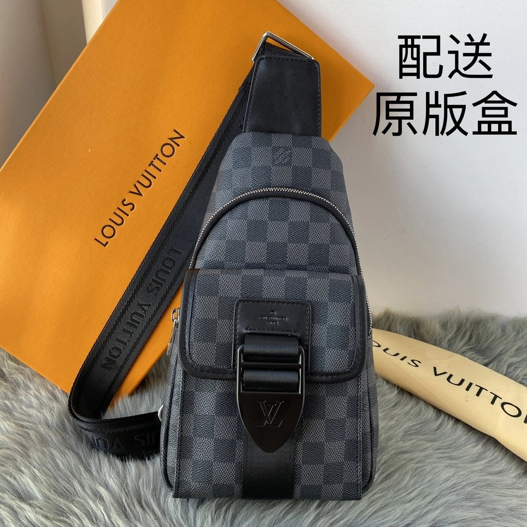 Louis Vuitton AAA Man Messenger Bags NewStyle 2735