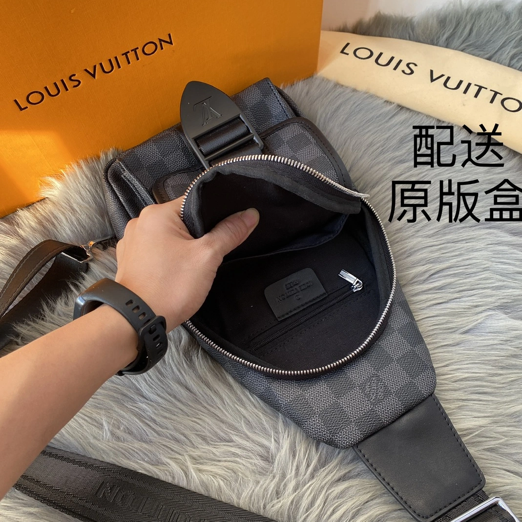 Louis Vuitton AAA Man Messenger Bags NewStyle 2735