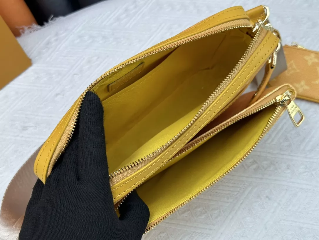 Louis Vuitton AAA Man Messenger Bags Reliable 4757