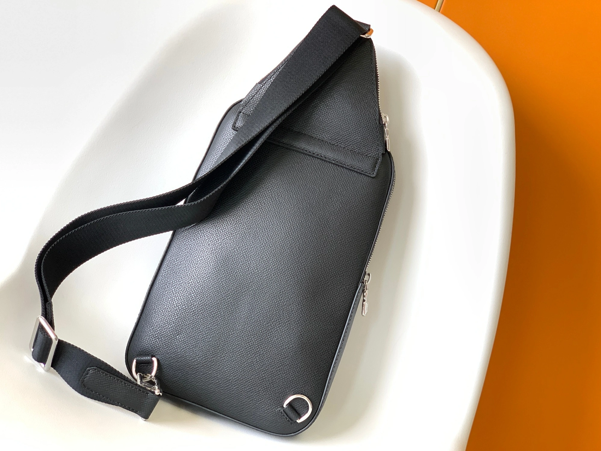Louis Vuitton AAA Man Messenger Bags TopPick 2859